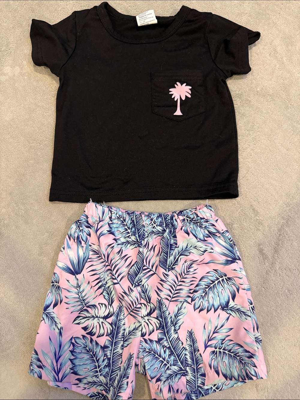 Baby Palm Pocket Tee & Tropical Shorts Set - Black & Pink